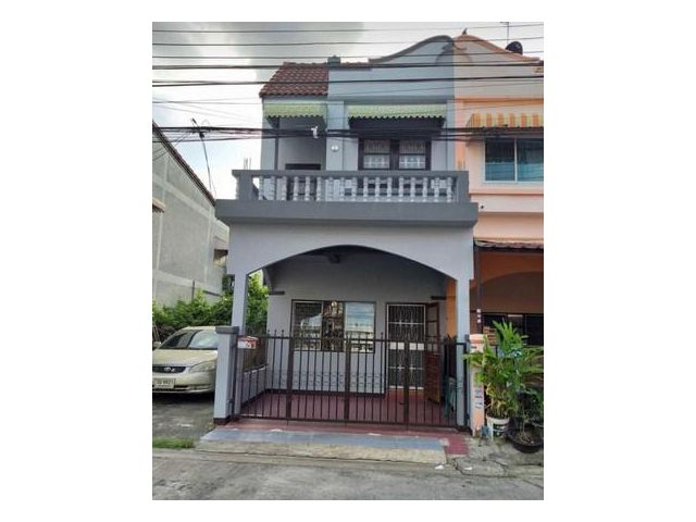 ขาย ทาวน์เฮ้าส์ 2 ชั้น หมู่บ้านวรางกูล