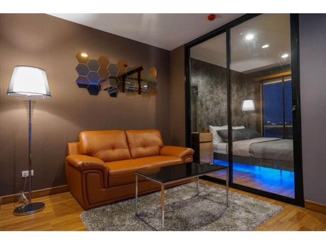 รหัสทรัพย์ B3494 คอนโด Regent Home สุขุมวิท 81 (ตกแต่งหรูหรา ห้องสวยพร้อมเข้าอยู่)