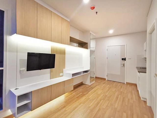 รหัสทรัพย์ B3492 คอนโด Lumpini Place รัชดา - สาธุ (ห้องตกแต่งใหม่เอี่ยม ย้ายเข้าอยู่ได้เลย)