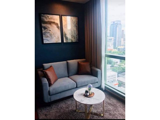 ขายถูกมาก Wish Signature Midtown Siam