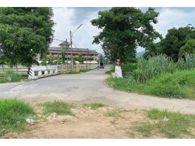 ขายที่ดินป่าแดด ห่างซอยชมจันทร์เพียง 2 km ราคาถูก