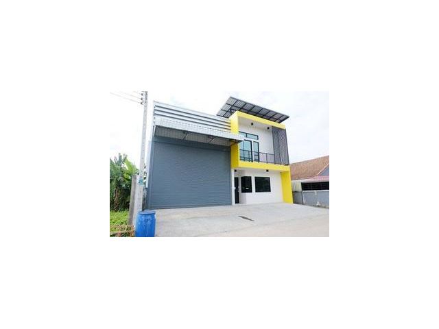 For  rent  warehouse  โกดัง 330 ตรม. ให้เช่า พร้อมออฟฟิศ คลอง4 ลาดสวาย ลำลูกกา ปทุมธานี   พื้นที่ 330 ตรม.  พร้อม ออฟฟิศ 