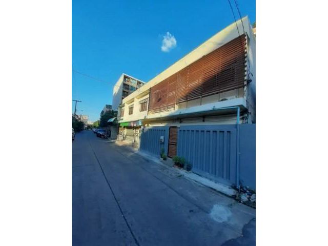 ขายที่อาคารพาณิชย์ 5 คูหาประชาราษฏร์บำเพ็ญ