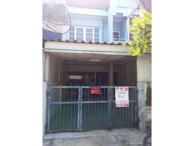 ทาวน์เฮ้าส์ 18 ตรว. ม.บ้านดวงกมล ซ.พระยาสุเรนทร์35