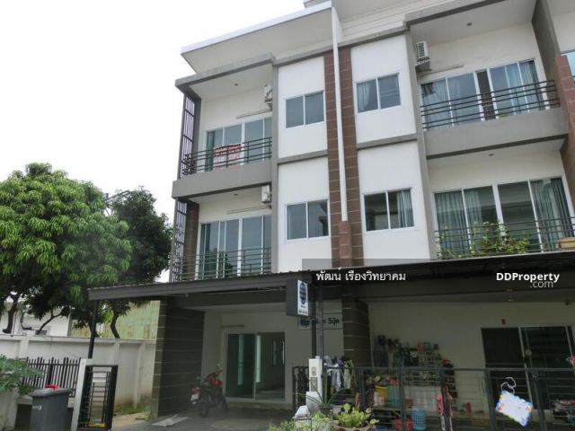 ขายทาวน์โฮม บึงกุ่ม กทม เนื้อที่ 38.8 ตรว.