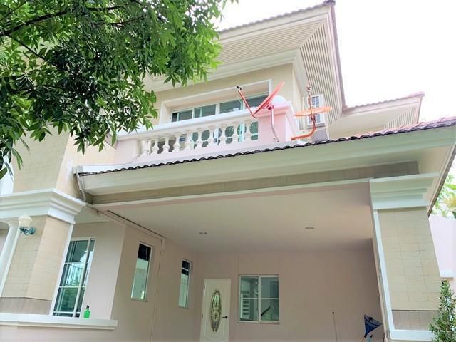 ให้เช่าบ้านเดี่ยว2ชั้นหมู่บ้านนันทวัน ใกล้เลียบมอเตอร์เวย์ สวนหลวง ร.9 หลังริม ย่านสวนหลวงร.9 ตกแต่งพร้อมอยู่