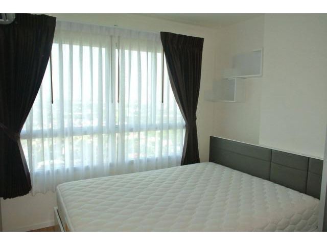 รหัสทรัพย์ B3595 คอนโด LUMPINI VILLE ประชาชื่น - พงษ์เพชร 2 (ห้องมุมพร้อมเฟอร์และเครื่องใช้ไฟฟ้าครบ)