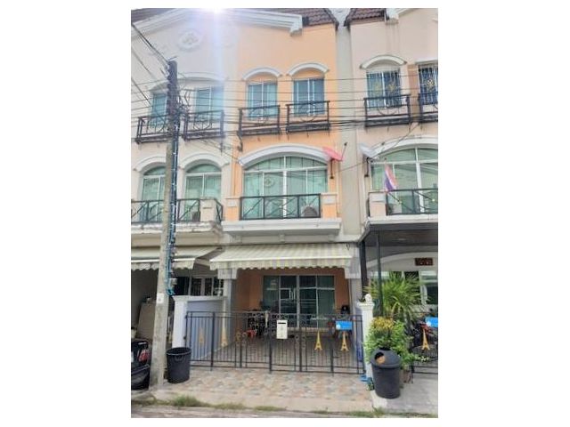 ให้เช่าทาวน์เฮาส์ 3 ชั้น  บ้านกลางเมือง เดอะปารีส