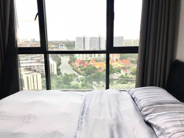 รหัสทรัพย์ A1213 The Base Park West สุขุมวิท 77