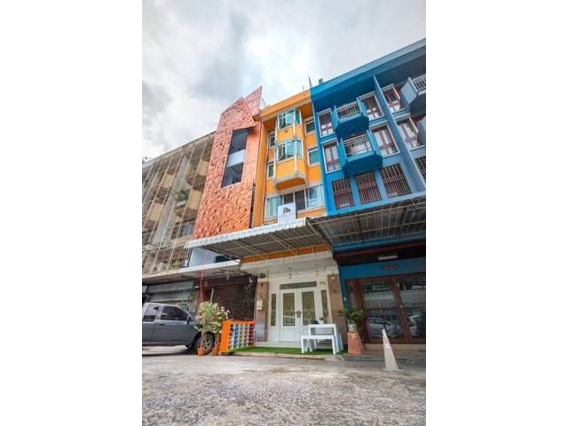 ขายอาคารพาณิชย์ 4 ชั้น บางลำพู ถนนพระสุเมรุ