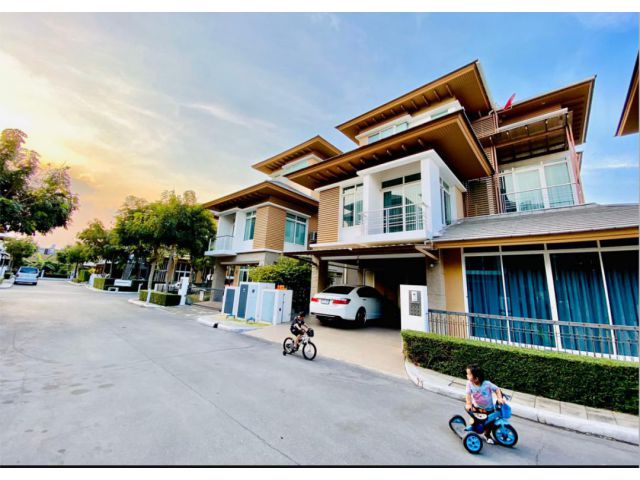 ขายบ้านเดี่ยว 3ชั้น 4ห้องนอน 4ห้องน้ำ