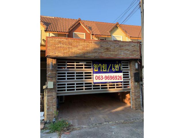 ให้เช่า ทาวน์โฮม 2 ชั้น ใกล้ตลาดไฟฟ้า ใกล้เซนทรัล ชลบุรี