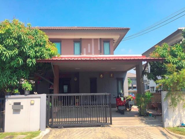 ขายบ้านเดี่ยว 2 ชั้น 50 ตร.ว. หมู่บ้านบุราสิริ วงแหวน-อ่อนนุช ซอย 39 ถนนกาญจนาภิเษกวงแหวนรอบนอก อ.บางพลี จ.สมุทรปราการ - 05521