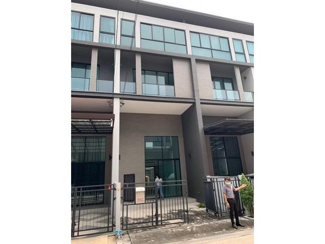 ประกาศให้เช่าทาวน์โฮม 3.5ชั้น ใกล้ดอนเมือง บ้านใหม่ ไม่เคยอยู่ บ้านกลางเมืองวิภาวดี64