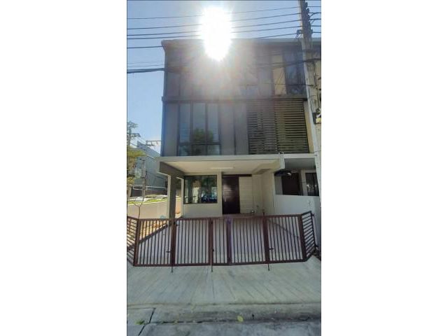 ขาย Townhome 3 ชั้น อารียาทูบี ลาดพร้าว เกษตร-นวมินทร์ ถนนลาดปลาเค้า56