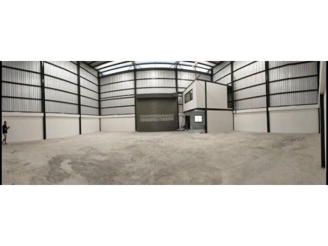 B103 ให้เช่าโกดัง 300 ตรม.ลาดกระบัง 14 บางพลี สมุทรปราการ พร้อมอยู่ค่าเช่าถูก