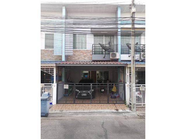 ขายทาวน์เฮ้าส์หมู่บ้านชนันธรเดอะแซนด์ พระราม2