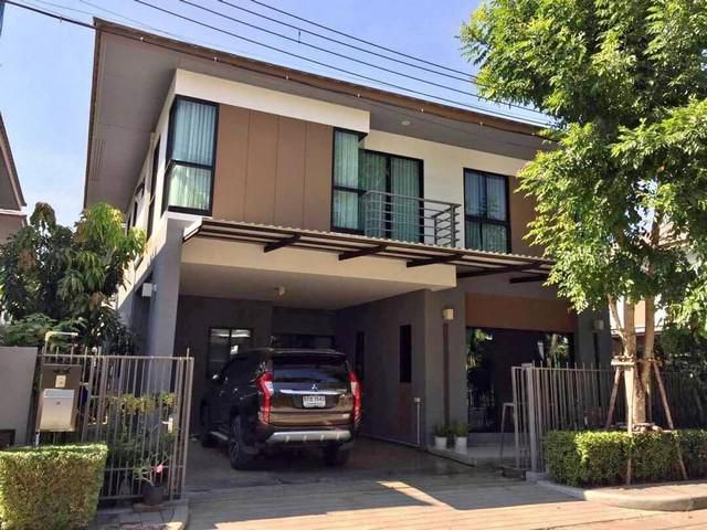 ให้เช่าบ้าน  หมู่บ้าน ลุมพินี สวนหลวง ร9