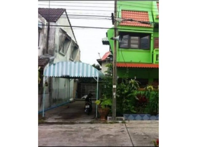 ขายทาวน์เฮ้าหลังมุม ม.สมิธิโชติ ลาดพร้าววังหินซอย78