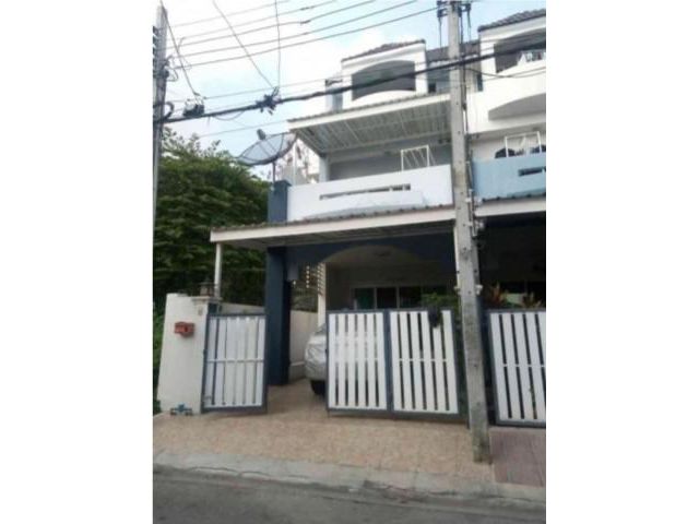 ขายทาวน์โฮม 3ชั้น ม.เทพประทาน ซอย8 แยก9 ถนนวัดเวฬุ12
