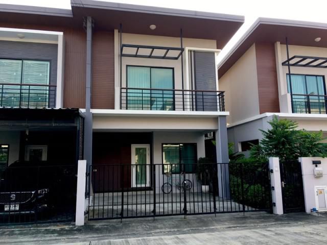 ขาย บ้านทาว์โฮม 2 ชั้น ต.บางเมือง อ.เมือง จ.สมุทรปราการ