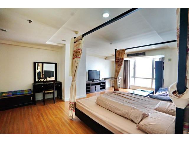 Code A1413 เดอะ เทรนดี้ THE TRENDY CONDOMINIUM · THE TRENDY CONDO สุขุมวิท 13 ขอเสนอสิ่งเติมเต็มให้ก