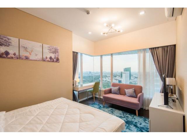 Code A13675 The Saint Residences (เดอะ เซนต์ เรสิเดนเซส)   พื้นที่ใช้สอย :  70 ตร.ม.   2 ห้องนอน   2