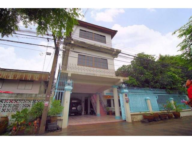 ขายบ้านพร้อมอาคารสำนักงาน ติวานนท์38