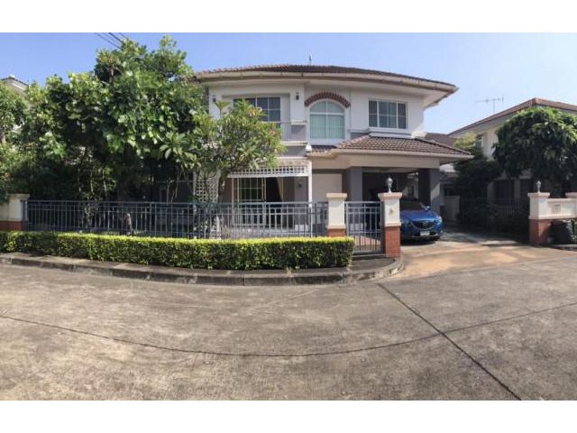 Code A1466 หมู่บ้านมัณฑนา ราชพฤกษ์ บ้านเดี่ยว 2 ชั้น ติดถนนราชพฤกษ์. อนุญาตเลี้ยงสัตว์    พื้นที่ :