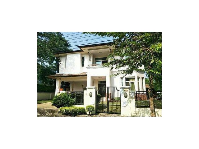 บ้านเดี่ยว 2 ชั้น 136 ตร.ว. มีสระว่ายน้ำ  บ้านอยู่ต้นโครงการ ซอย 1 หมู่บ้านอนาวิลล์ สุวรรณภูมิ