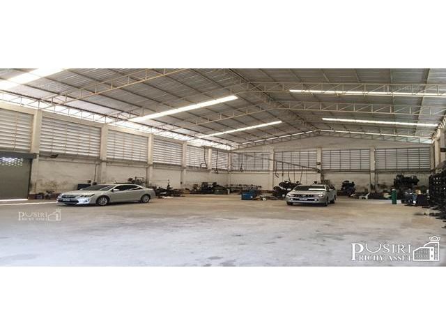 ลดกระหน่ำ3ล้าน !! โรงงาน 800 ตร.ม. พร้อมใบรง.4 + บ้านพักคนงาน 20 ห้อง สาธารณูปโภคครบ เลียบคลองแนวลิขิต