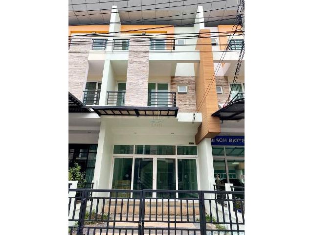 3ชั้น รามคำแหง60 MRTมีนพัฒนา 26ตร.ว.200 ตร.ม.4นอน