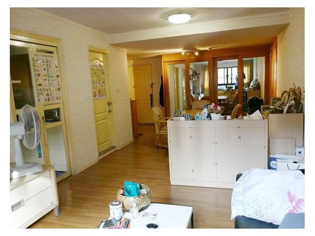 R070-235 ROOM FOR SALE / RENT LPN place Rama 4 sathon ขายและเช่า