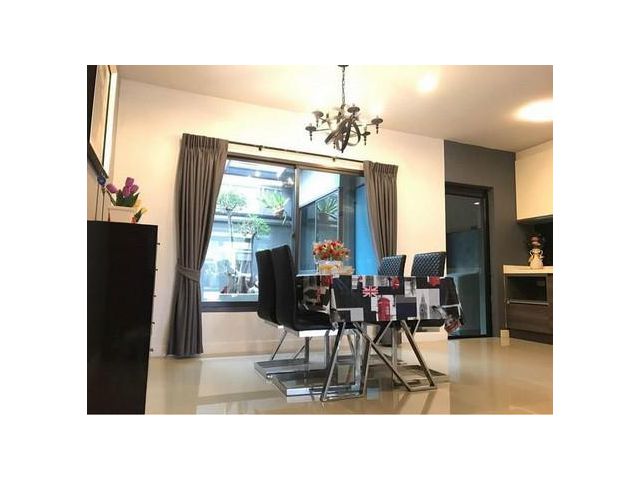 ให้เช่าทาวน์โฮมใหม่ โครงการ Plex Bangna