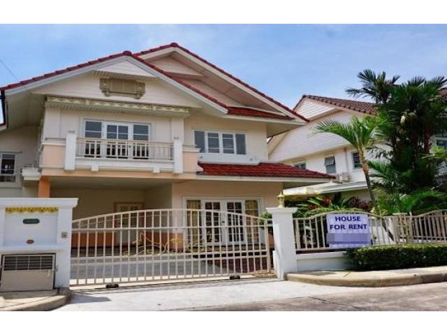 รหัสทรัพย์ B3832 บ้านเดี่ยวให้เช่า หมู่บ้าน Parkway Chalet รามคำแหง190 เขตมีนบุรี (พาร์คเวย์ ชาเล่ต)
