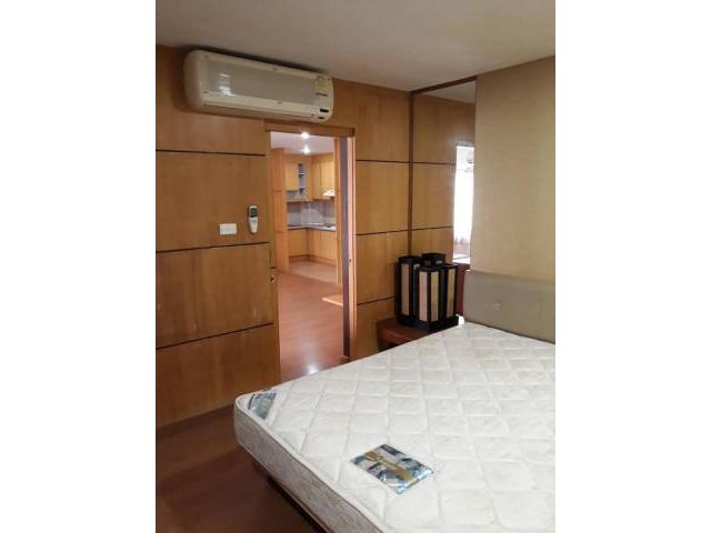 Code A1637  49 Suite Sukhumvit 49  ปล่อยเช่าคอนโด 49 Suites อยู่ในซอย สุขุมวิท 49 จากปากซอยเพียง 150