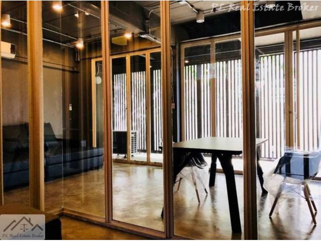 ให้เช่าทาวน์โฮม 3 ชั้น 350ตรม. พระราม9 สไตล์ LOFT