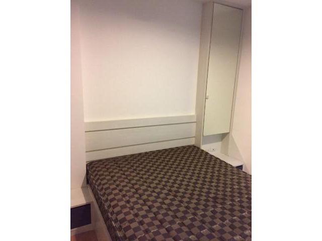 Code A1662 Aspire พระราม4 (แอสปาย พระราม 4)   พื้นที่ใช้สอย :  28 ตร.ม.   1 ห้องนอน   1 ห้องน้ำ   ชั