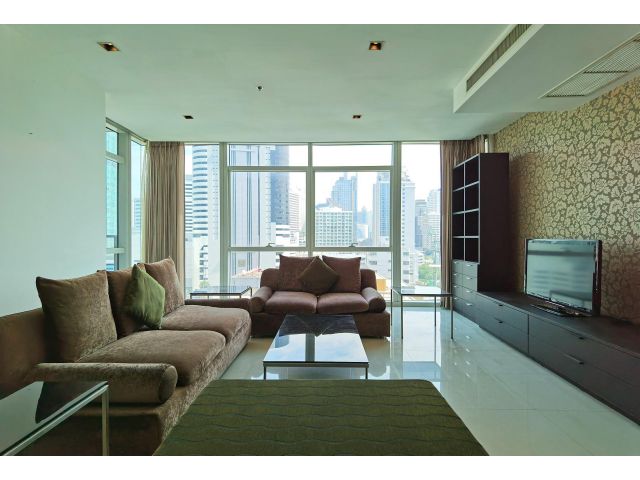 Athenee Residences - Luxury 3 Bedrooms / 223 Sqm / BTS Chidlom / Ready To Move In