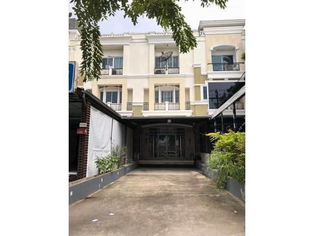 หัสทรัพย์ B3876 ให้เช่าTown Home 3 ชั้นครึ่ง ริมถนนเลียบคลองภาษีเจริญฝั่งเหนือ หมู่บ้านปริญลักษณ์