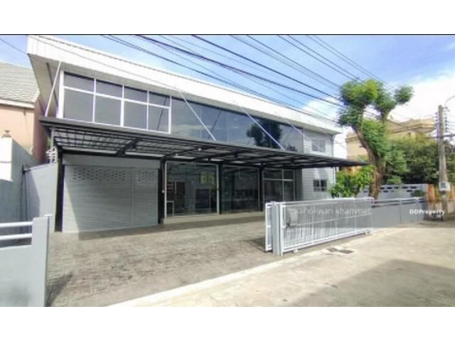 ให้เช่าอาคารสำนักงาน 2 ชั้น ซอย ลาดพร้าว113