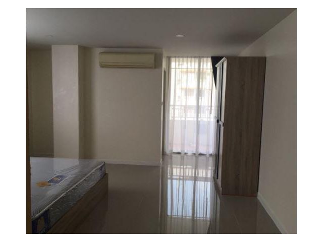 TWR104 ขายรัชดา ซิตี้ 18 studio 30 ตร.ม