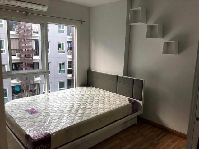 รหัสทรัพย์ B3912 คอนโด Regent Home 20 (เฟอร์นิเจอร์และเครื่องใช้ไฟฟ้าครบ)