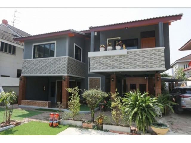 Code A1784 บ้านเดียว บนถนนสุขุมวิท 101 ซอยปุณณวิถี 33    พื้นที่ :  147 ตร.ว.   4 ห้องนอน   4 ห้องน้