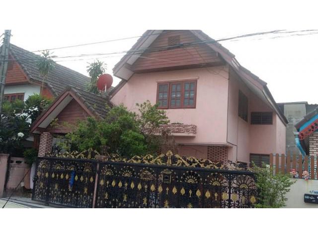 Code A1824 หมู่บ้าน บดินเฮ้าส์ ถนนประเสริฐมนูนกิจ เกษตร-นวมินทร์   พื้นที่ :  50 ตร.ว.   2 ห้องนอน