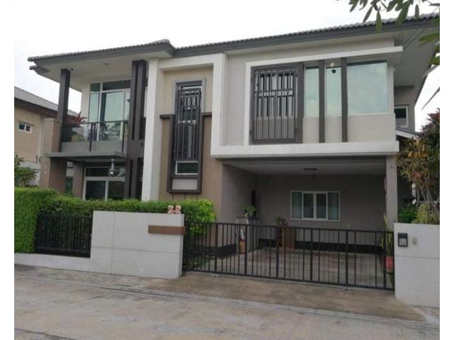 ขายบ้านเดี่ยว Casa Legend เกษตร นวมิทร์ ซอยมัยลาภ  เนื้อที่ 67ตรว 4นอน 4ห้อง ขาย 14ล้าน    ติดต่อคุณ สมศักดิ์ Tel: 0982