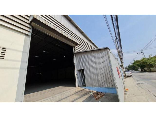 ให้เช่าโกดังพร้อมออฟฟิศ ถนนเทพารักษ์