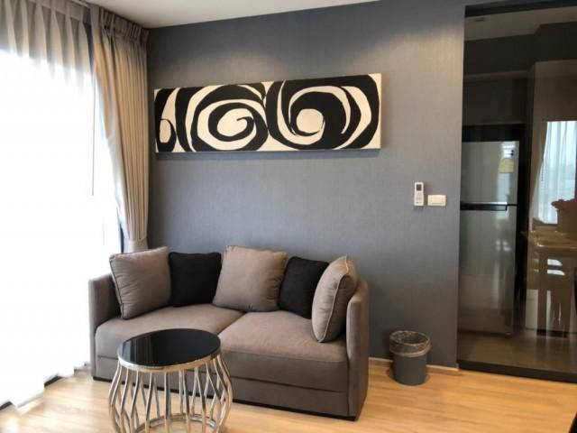 รหัสทรัพย์ B3941 คอนโด The Base Garden-พระราม 9 (เฟอร์นิเจอร์ Luxury พร้อมเข้าอยู่ทันที)