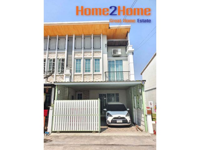 ทาวน์โฮม โกลด์เด้นทาวน์ เกษตรนวมินทร์ ห้องริม หลังบ้านติดสวน