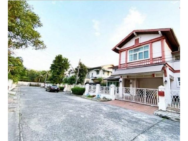 ขายด่วน 11.9 ล้าน บ้านเดี่ยว โครงการสวนปริญสิริ